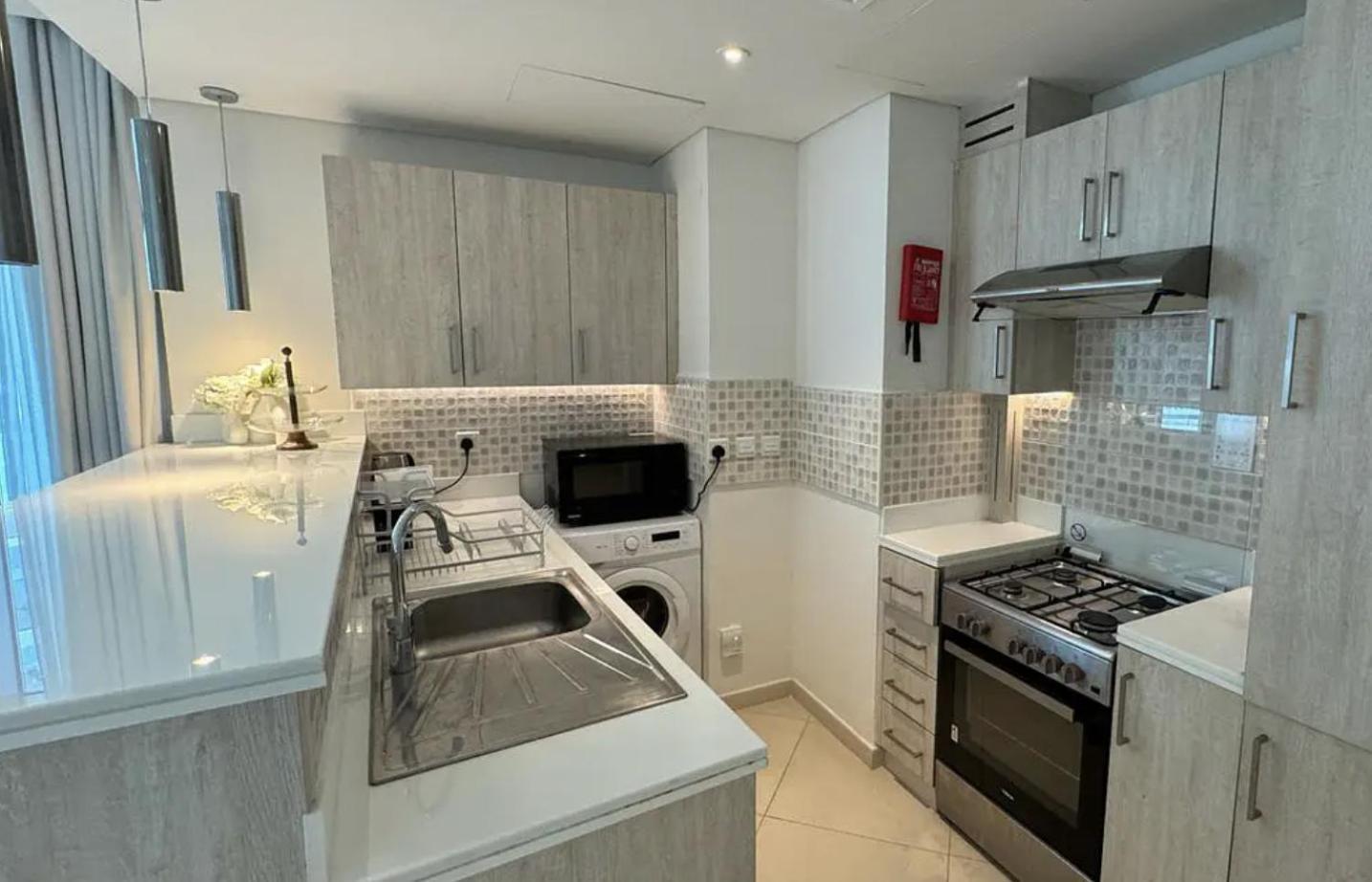 Seven Palm Luxury 1 Bedroom Apartment Dubai