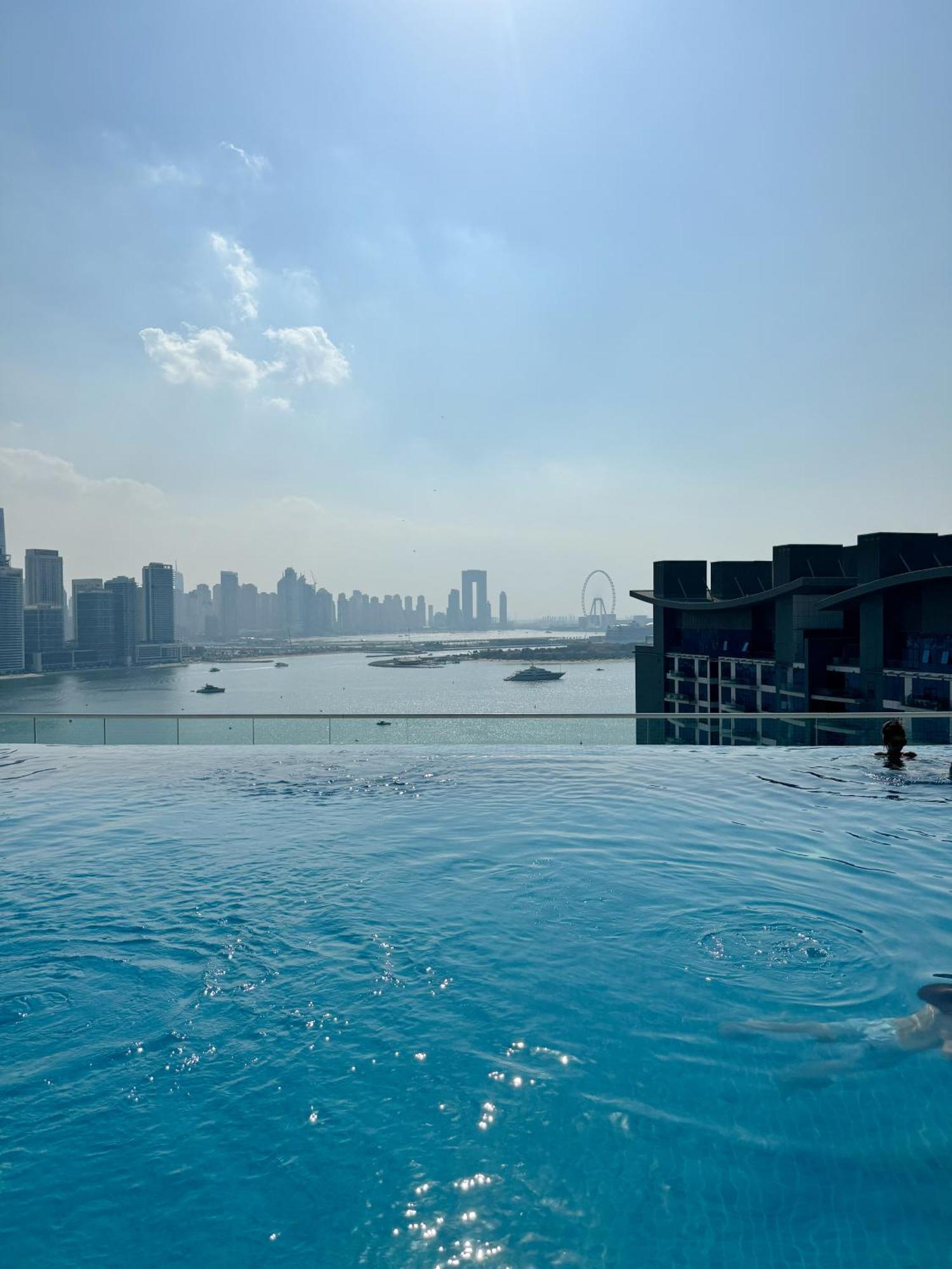 Seven Palm Luxury 1 Bedroom * Dubai
